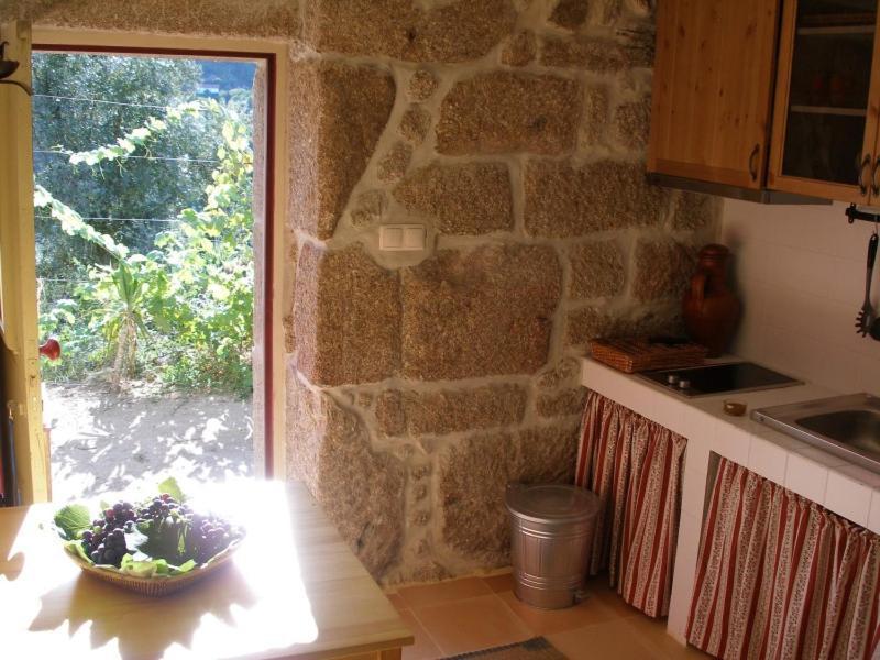 Casa Do Moleiro Guest House Cinfaes Exterior photo